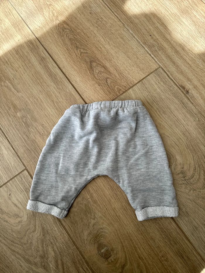 Lot de 3 pantalons Vertbaudet en molleton forme saroual 3 mois - photo numéro 5