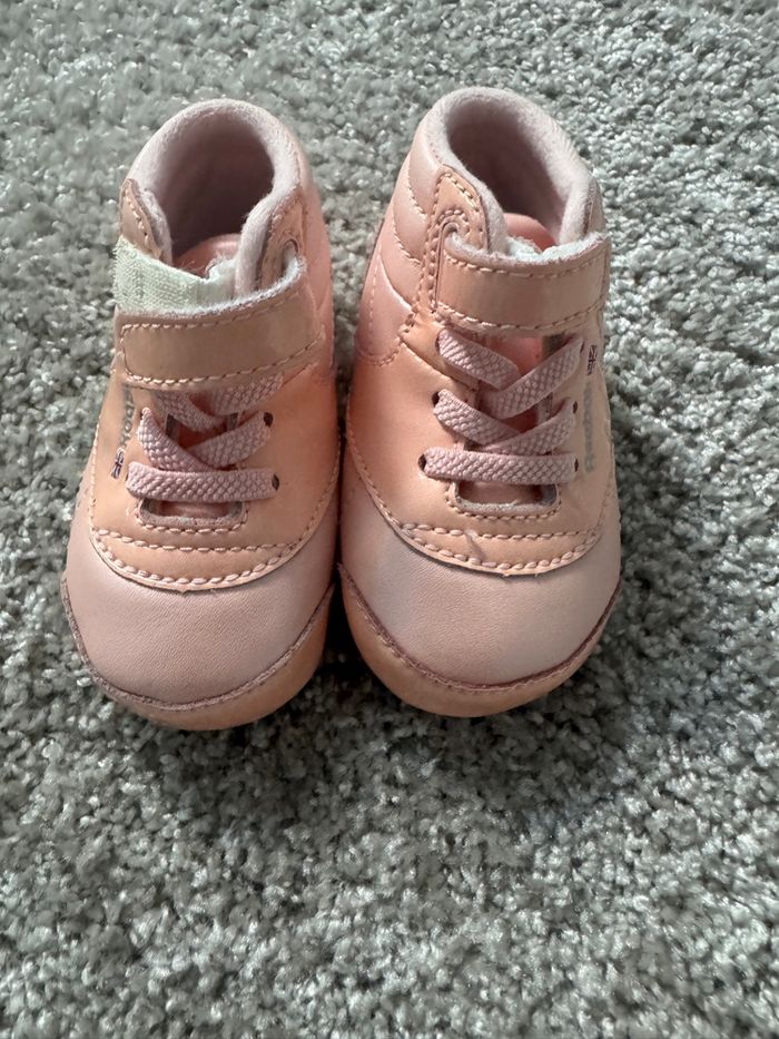 Paire de basket Reebok pour bébé - photo numéro 4
