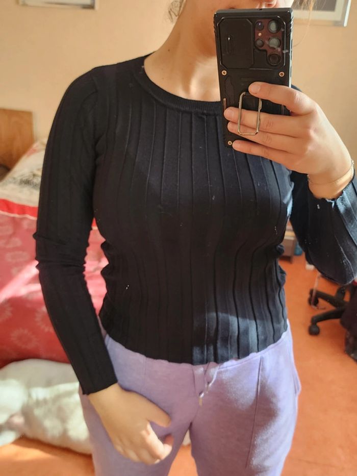 Pull noir col rond TU 36/40