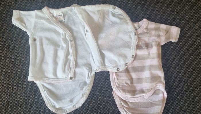 2 bodies été manche courte Absorba - photo numéro 5