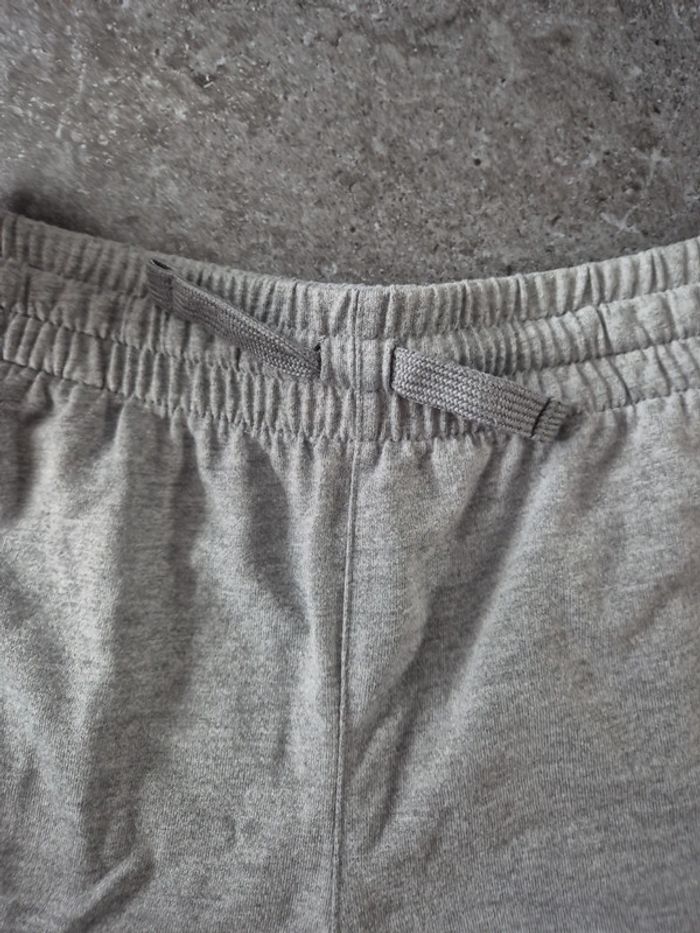 Short enfant nike - photo numéro 3