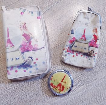 Ensemble portefeuille, étui lunettes, miroir vintage Laissez Lucie Faire