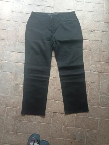 🌹Pantalon C&A Taille 50 🌹