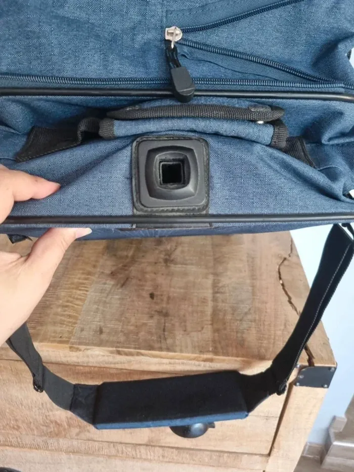 Valise rodelle - photo numéro 5