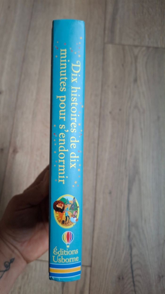 Livre 10 histoires - photo numéro 3