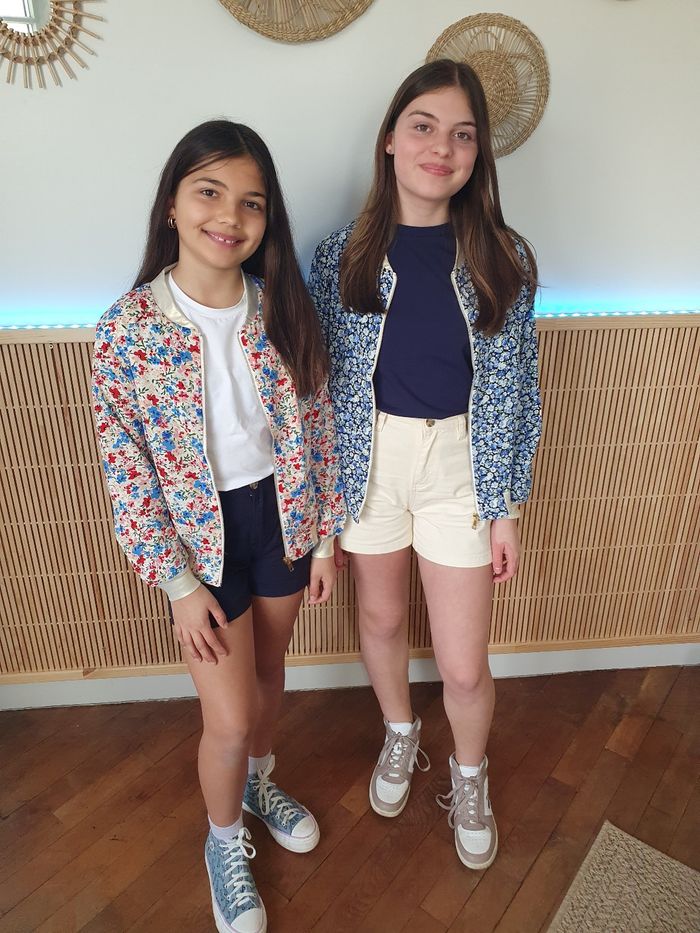 T-shirt Chaton blanc/bleu Taille 8 ans - photo numéro 5