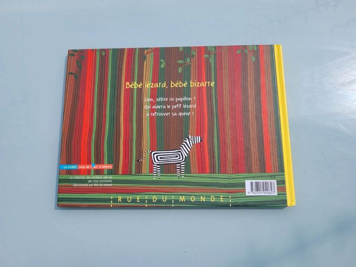 Superbe livre animé Bébé Lézard 🦎 bébé bizarre, Rue du Monde - photo numéro 11