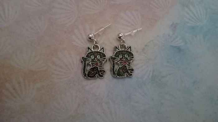 Boucle d'oreille chat - photo numéro 2