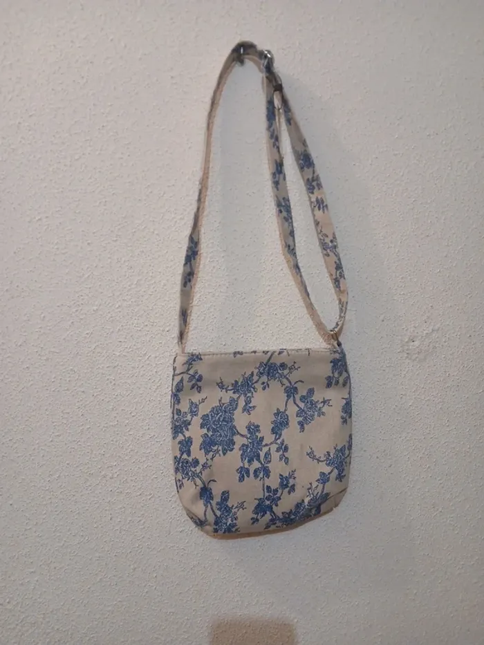 Sac bandoulière bleu fleuris " yaya paris" - photo numéro 4