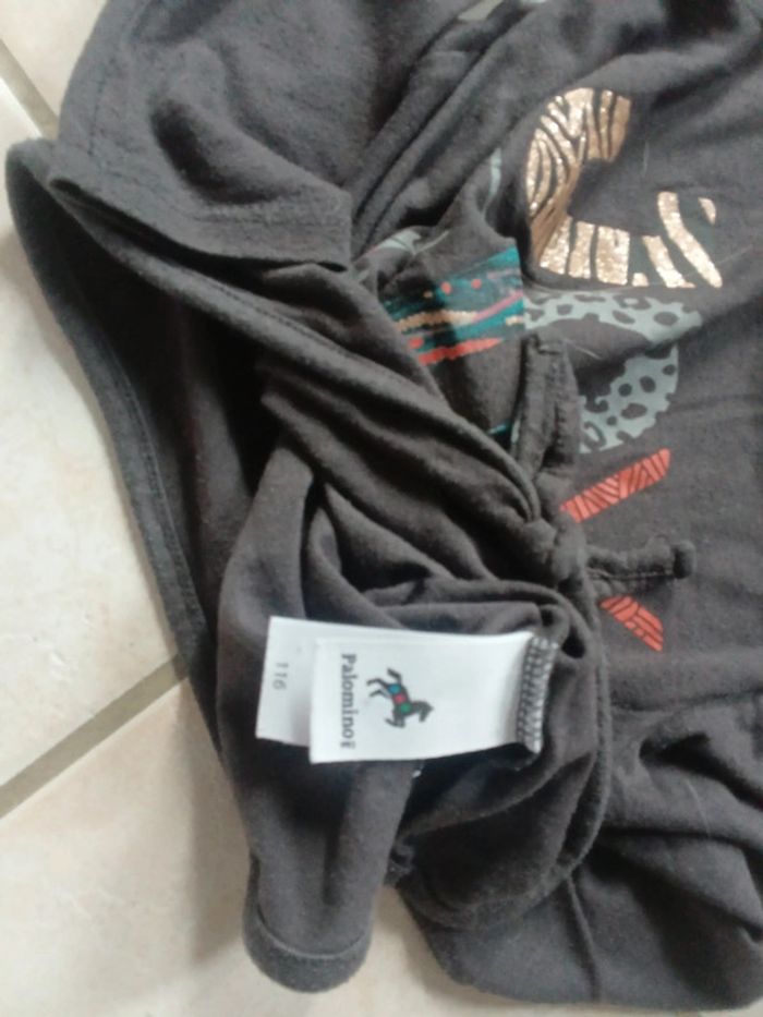 Lot fille 6 ans - photo numéro 10