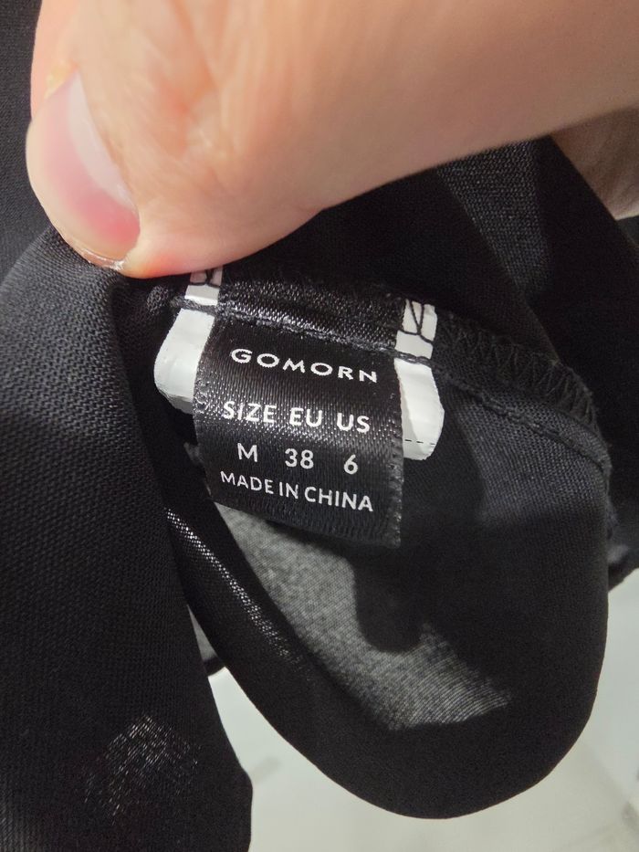 Blouse épaule dénudé - photo numéro 3