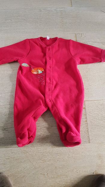 Pyjama polaire en 3 mois
