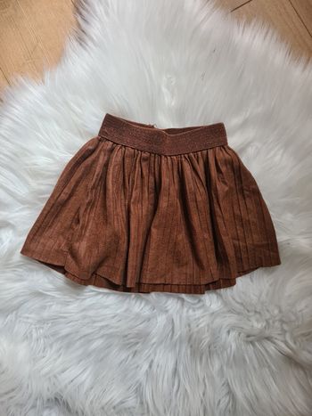 Jupe patineuse en suédine