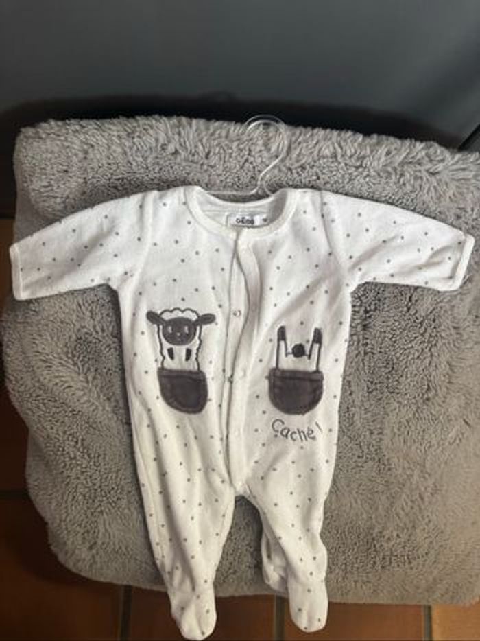 Lot 2 pyjamas gemo 1 mois - photo numéro 3