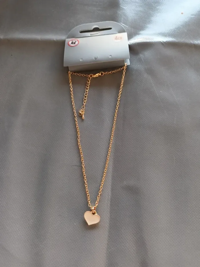 Collier  fantaisie cœur doré