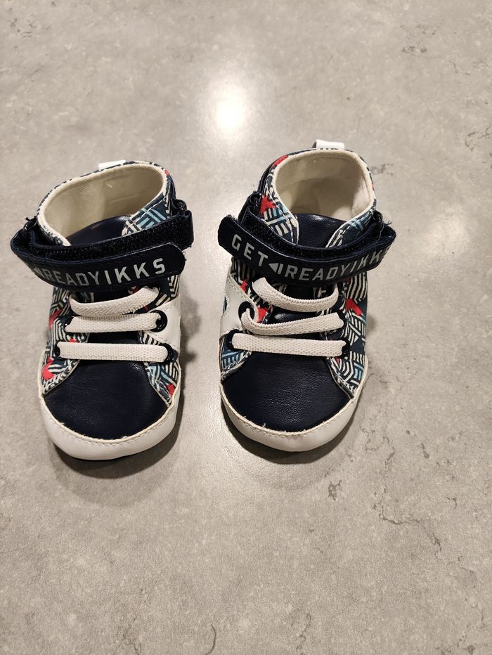 Chaussures type baskets bébé IKKS 6/12 mois
