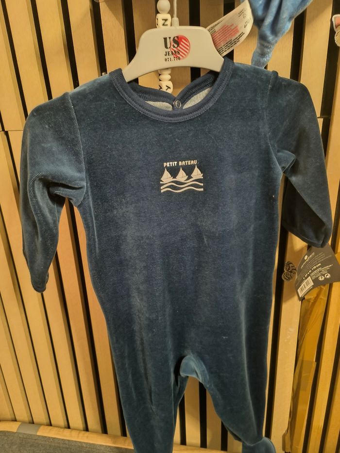 Pyjama petit bateau - photo numéro 2