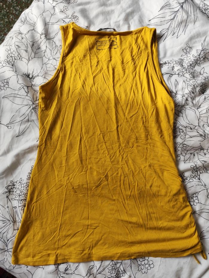 T-shirt moutarde Mado et les autres taille 1. #15 - photo numéro 3