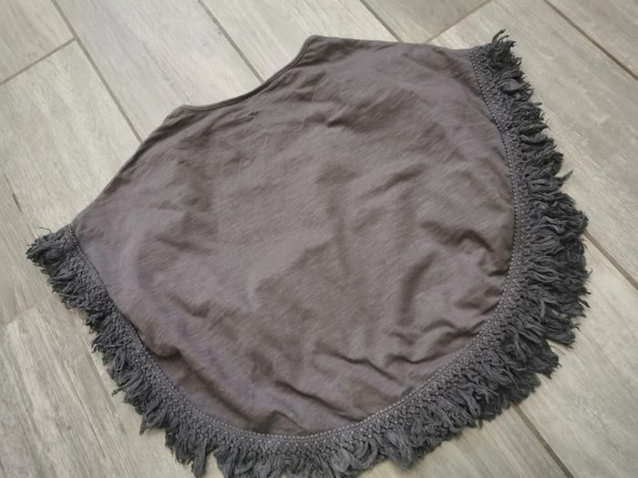 Poncho gris avec franges TAO pour 4 ans - photo numéro 2