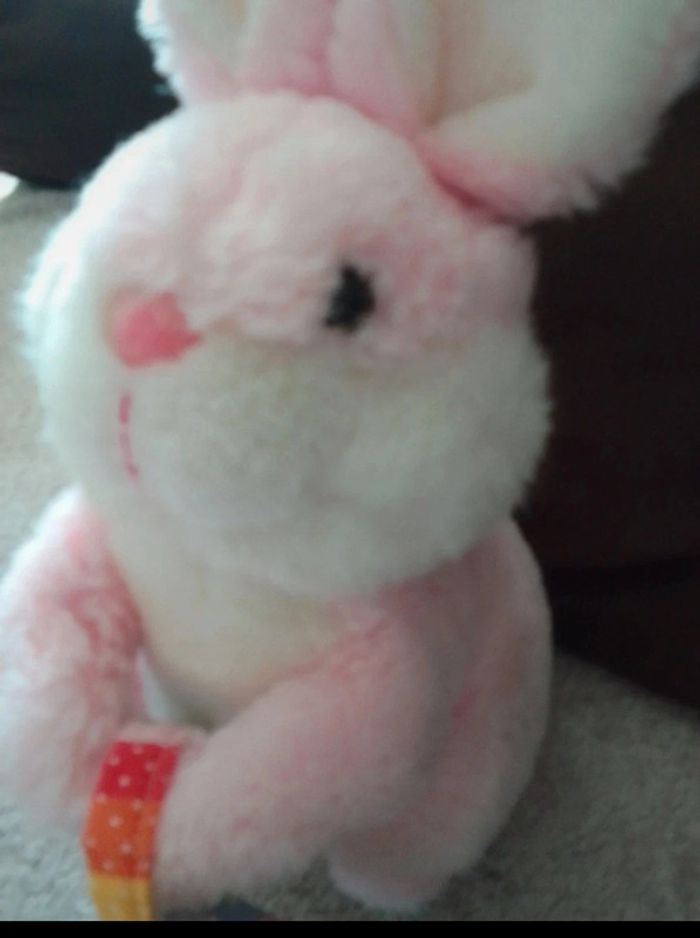 Peluche lapin avec son panier tbe - photo numéro 4