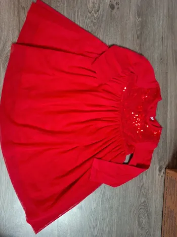 Robe rouge