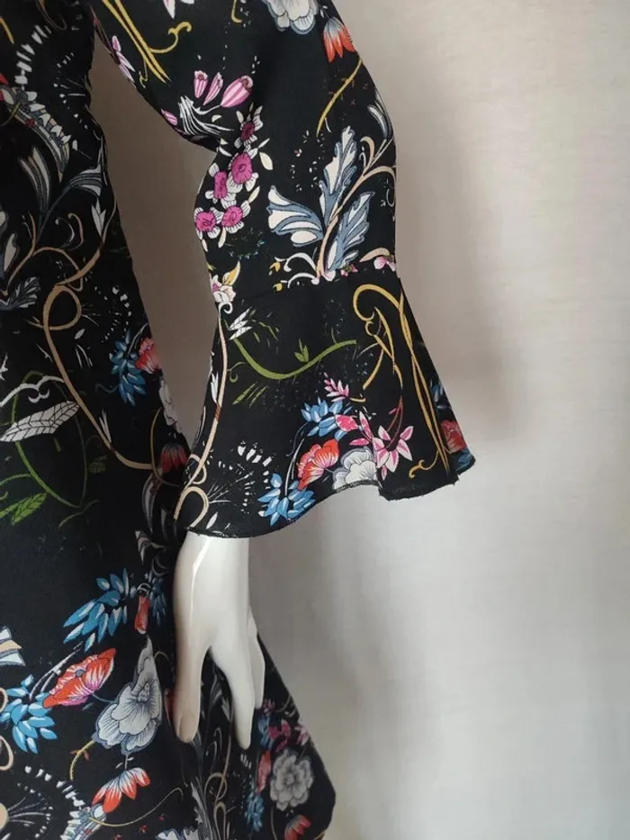 Robe fleurie - photo numéro 4