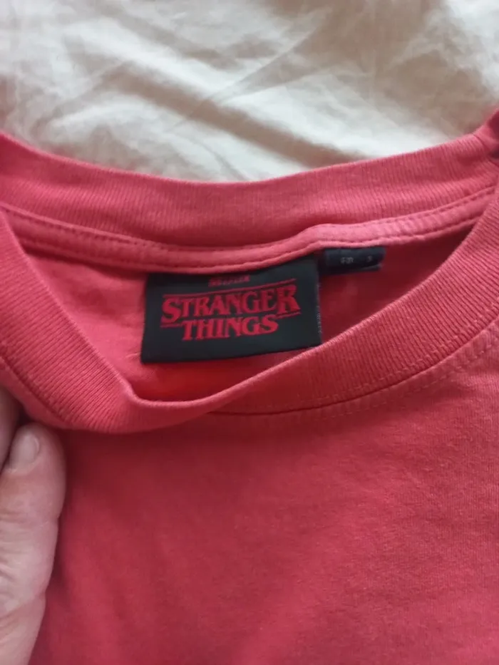 T-shirt netflix - photo numéro 2