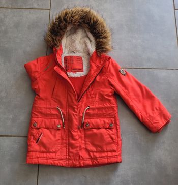 Manteau à capuche 4 ans