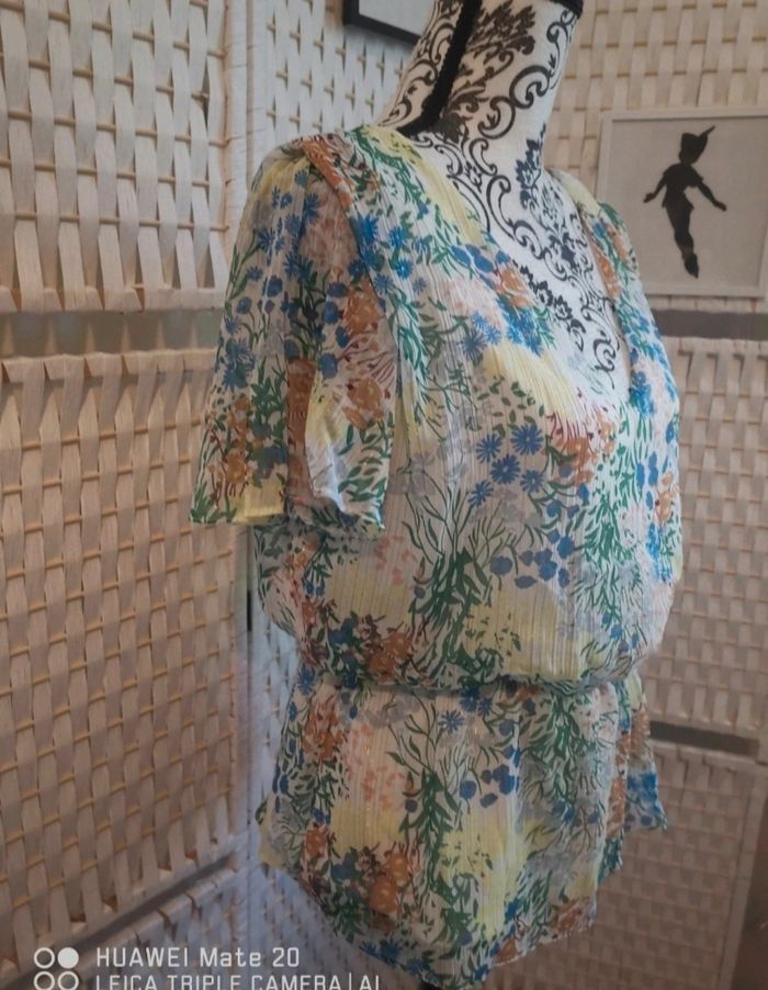 💕Jolie Blouse fleurie en voile Etam Femme – taille S/ 36 – tendance et féminine💕 - photo numéro 5