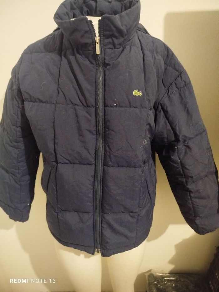 #kytie14ansgarcon. Doudoune en plume a capuche taille 14 zns