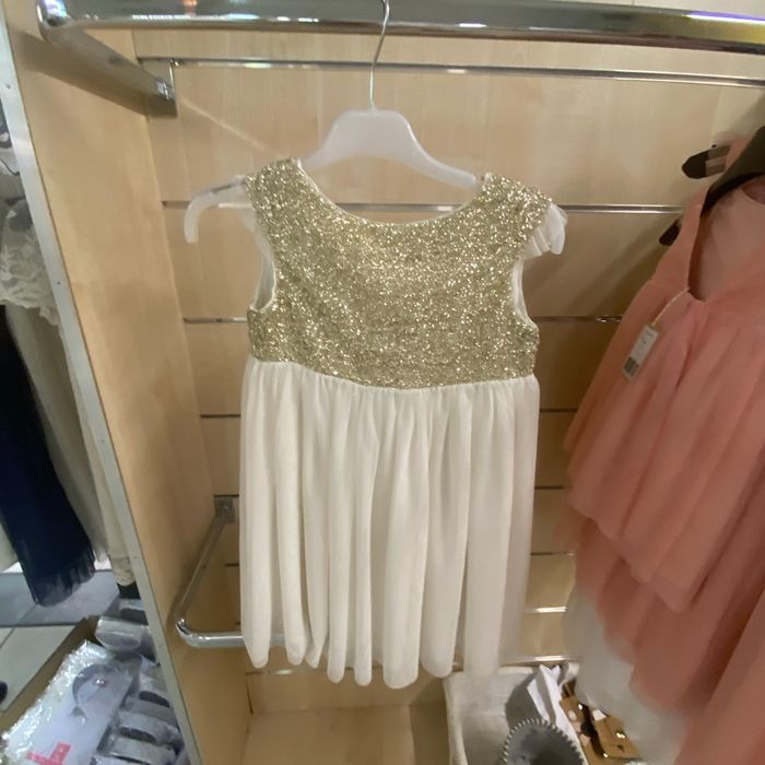 Robe de cérémonie pour petite fille