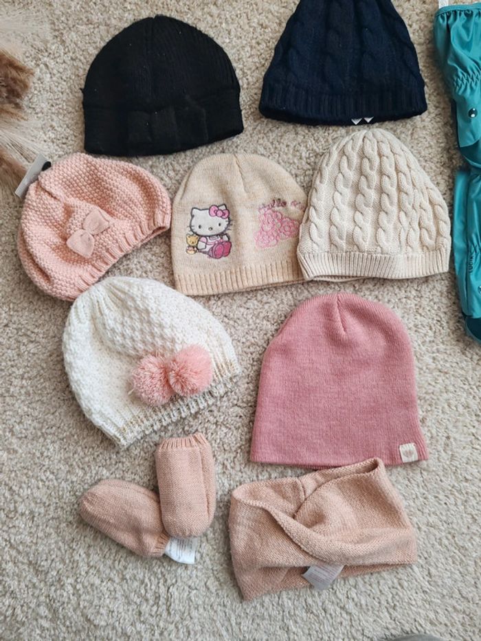 Lot de Bonnet couches coup et gants - photo numéro 2