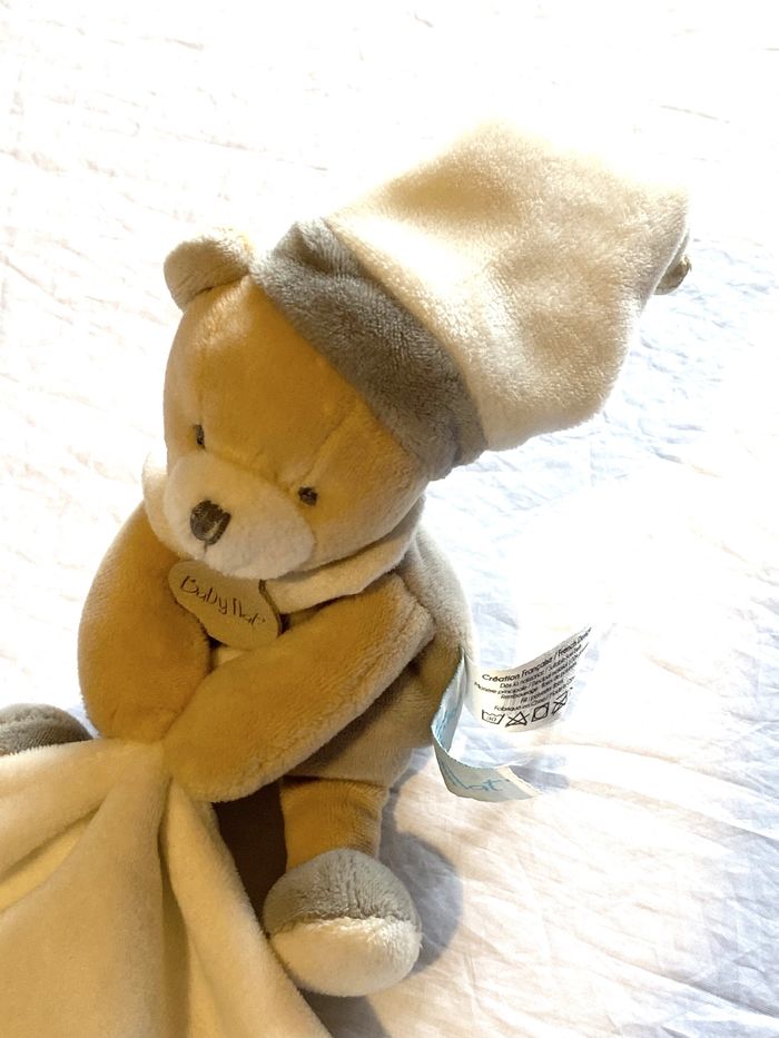 Petit Ourson Marron Doudou Petit Bonnet Nuit Mouchoir Blanc Lune Etoile Peluche Petits Enfants Bébés - photo numéro 2