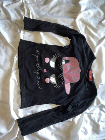 T shirt chat casquette