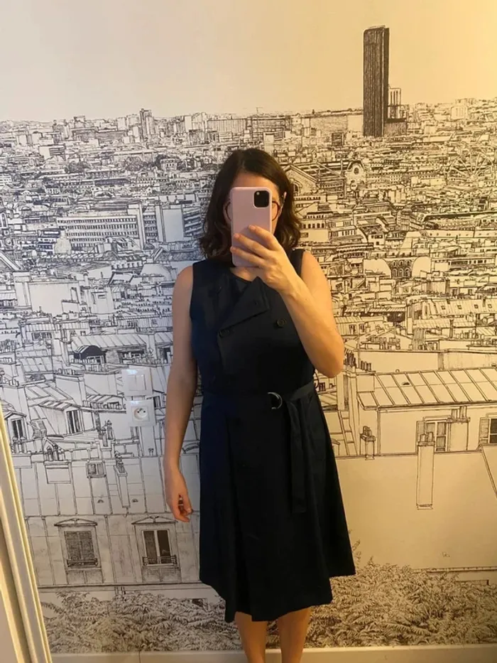Ensemble robe + boléro bleu marine Karl Lagerfeld comme neuf taille 36 - photo numéro 15