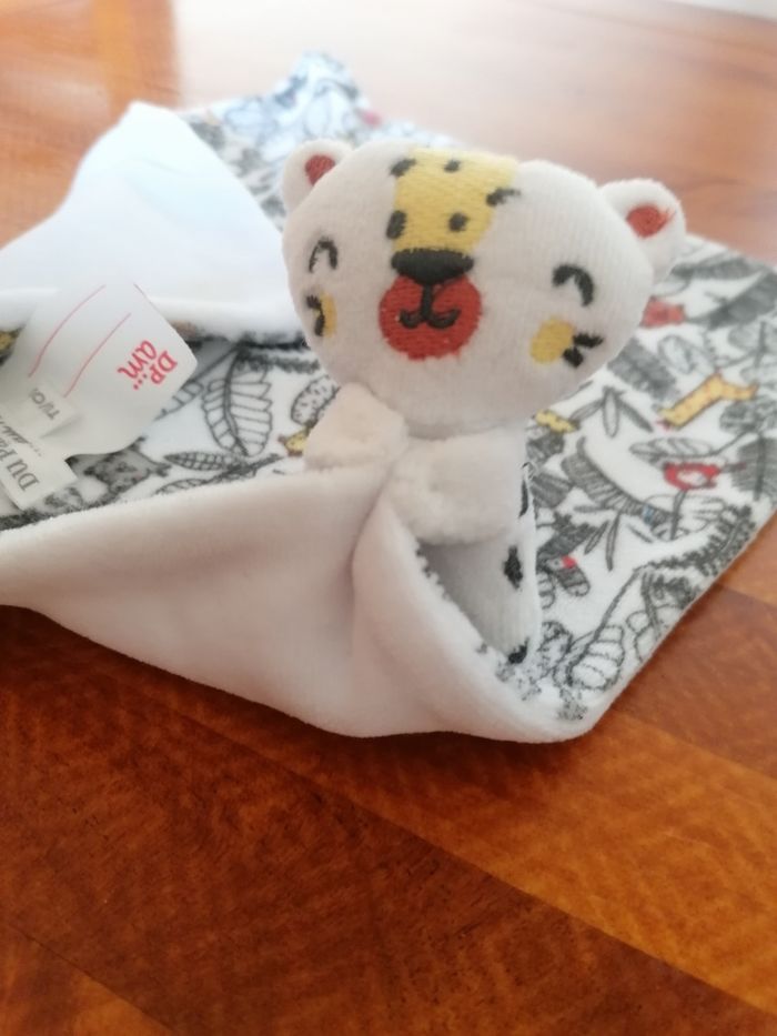 Doudou plat tête de léopard dpam - photo numéro 3