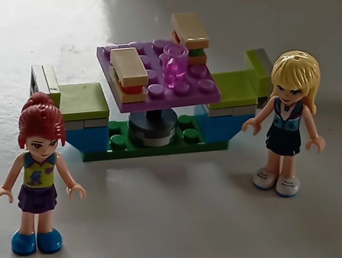 Genre LEGO friendscamping - photo numéro 8