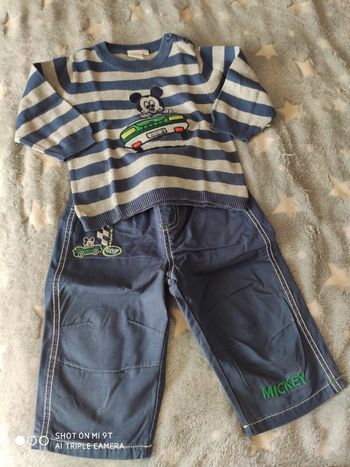 Ensemble Mickey bébé taille 12 mois