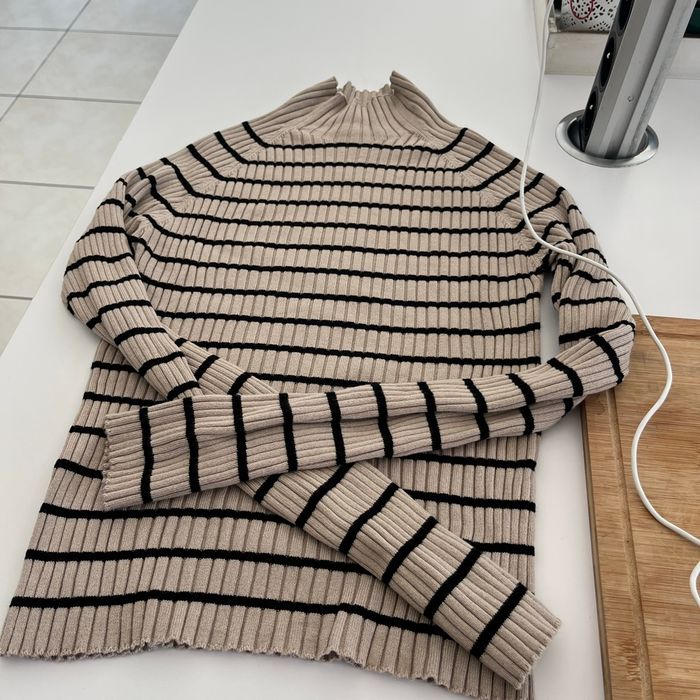 Pull moulant marinière
