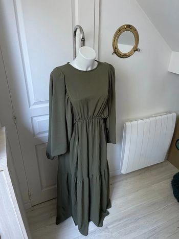 Longue robe kaki