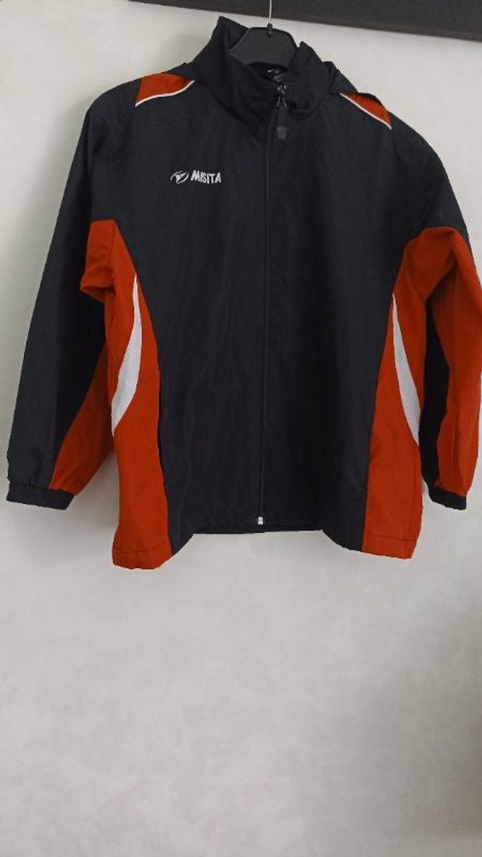 Coupe vent ou veste taille 152