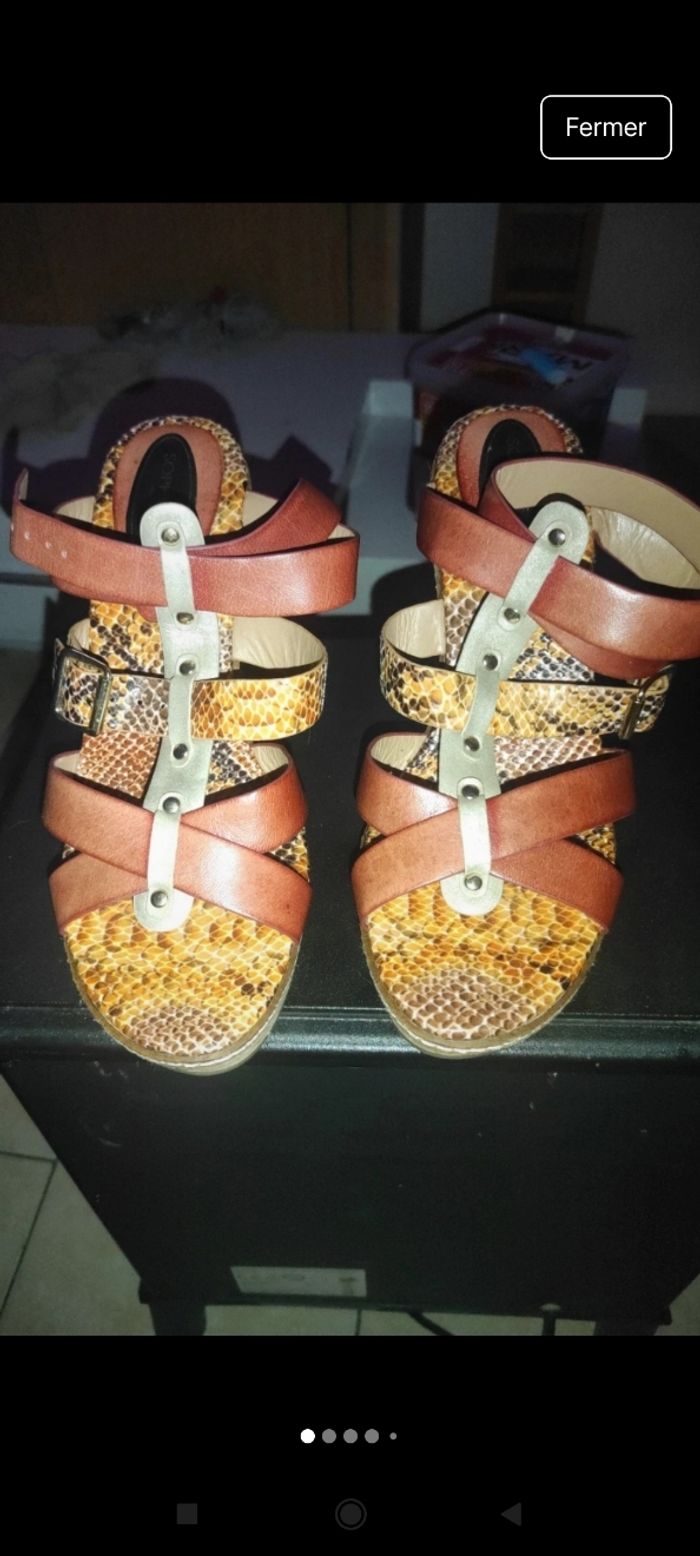 Très belle chaussures femme neuf ch10
