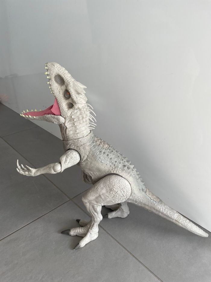 Très grand dinosaure Indominus Rex Jurassic World Figurine - photo numéro 4
