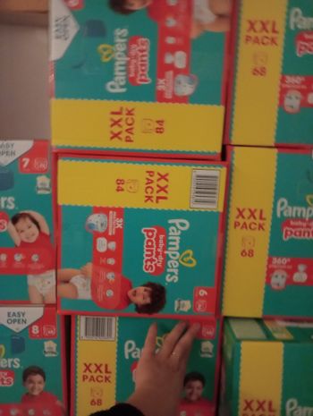 3 cartons de couches Pampers pants  taille 6