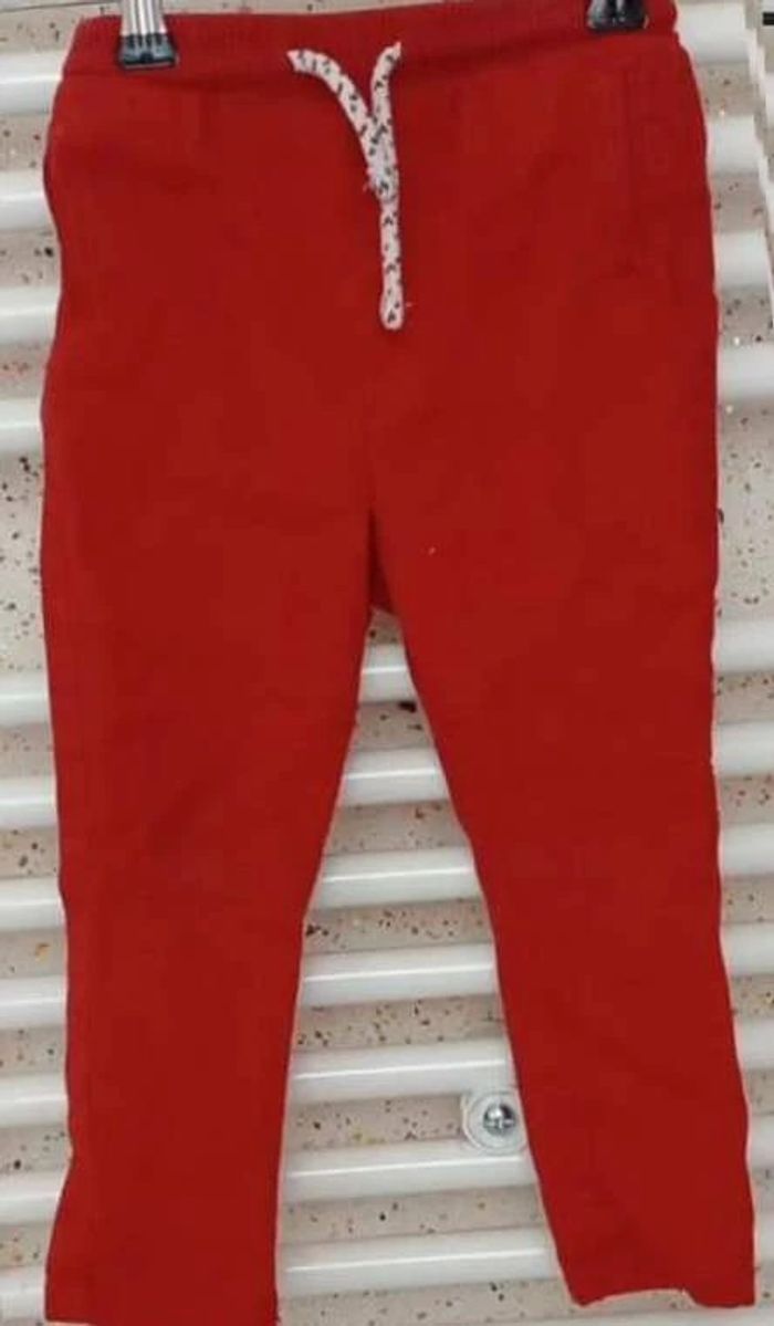 Pantalon rouge avec cordon rouge Tape à l'Oeil Taille 23 mois - photo numéro 2