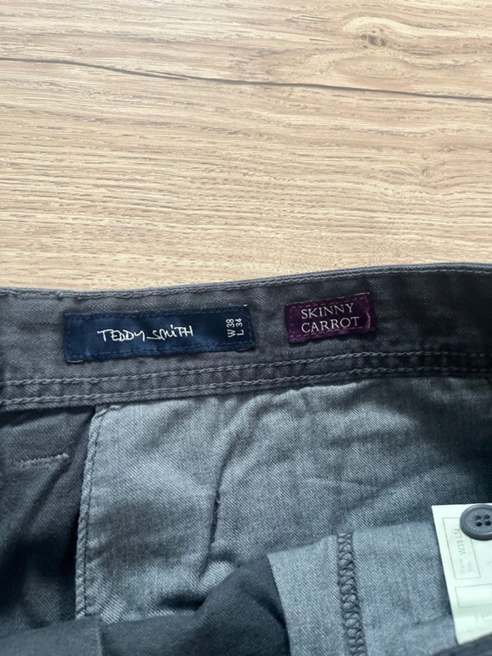 Superbe pantalon Teddy Smith taille 38 neuf avec étiquette - photo numéro 6