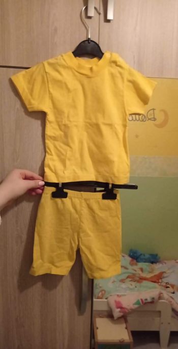 Ensemble 2 pièces taille 12 mois