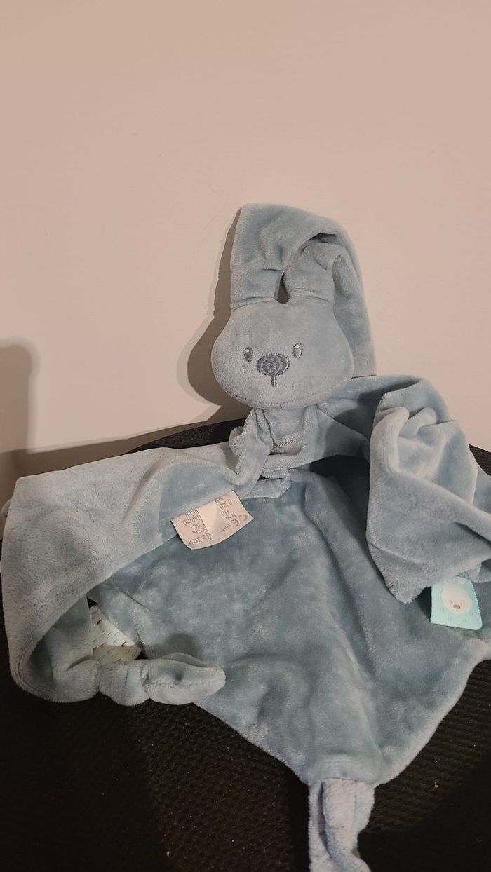 Grand doudou triangle lapin bleu gris nattou - photo numéro 3