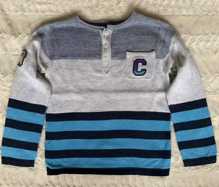 Pull taille 5 ans catimini en très bon état