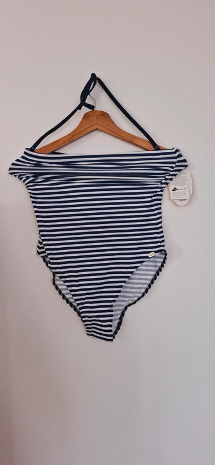 👙 Maillot de bain rayé bustier – esprit French Riviera - photo numéro 2